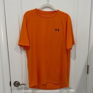 Under Armour The Tech Tee loose fit performance wear tshirt size large